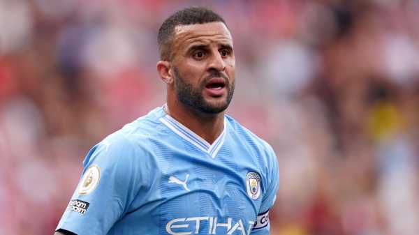 Kyle Walker: Bayern Munich put England and Man City defender on transfer shortlist