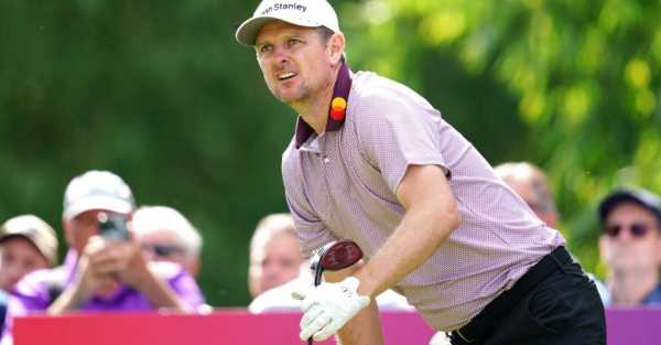 Favourite Justin Rose sets the pace at the British Masters