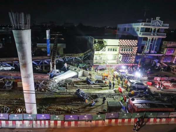 At least 1 killed as elevated road collapses in Bangkok