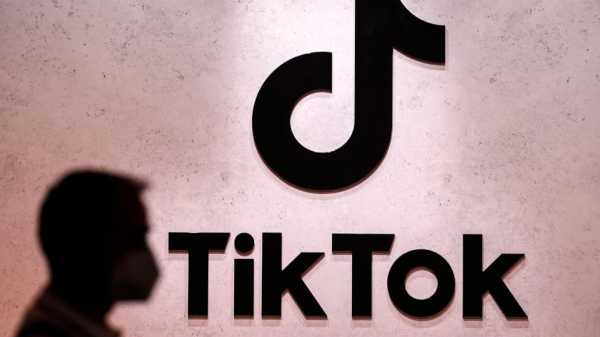 As Twitter fades to X, TikTok steps up with new text-based posts