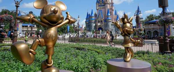 DeSantis’ retaliation against Disney hurts Florida, former governors and lawmakers say