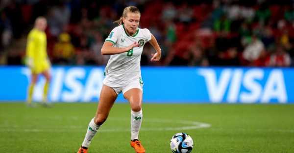 Ireland international Ruesha Littlejohn signs for London City Lionesses