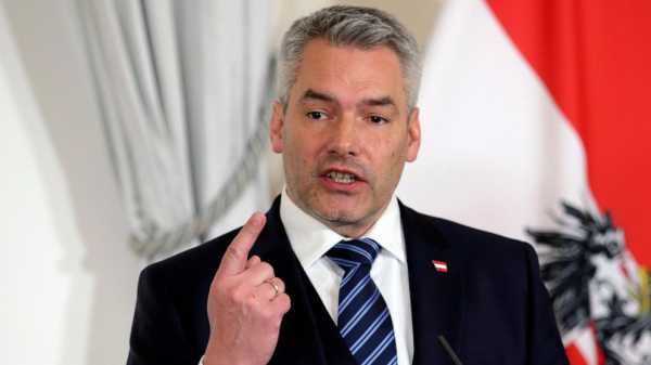 Austrian leader proposes enshrining the use of cash in his country’s constitution