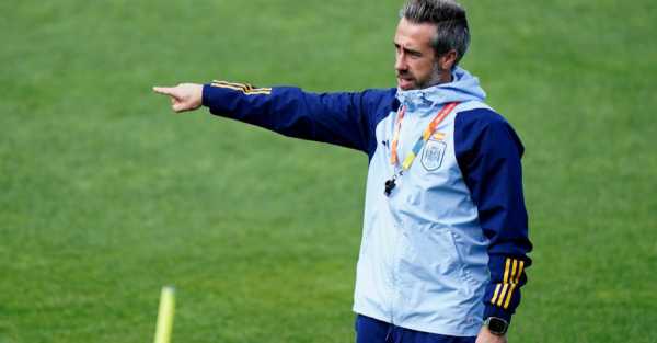 Spain boss Jorge Vilda shuts down questions on his relationship with his players