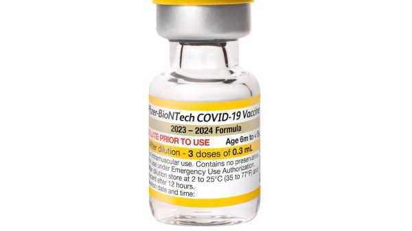 US approves updated COVID vaccines to rev up protection this fall