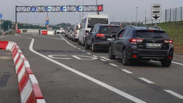 Poland imposes EU ban on all Russian-registered passenger cars