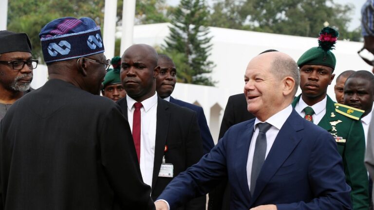 Trade tops the agenda as Germany’s Scholz meets Nigerian leader on West Africa trip