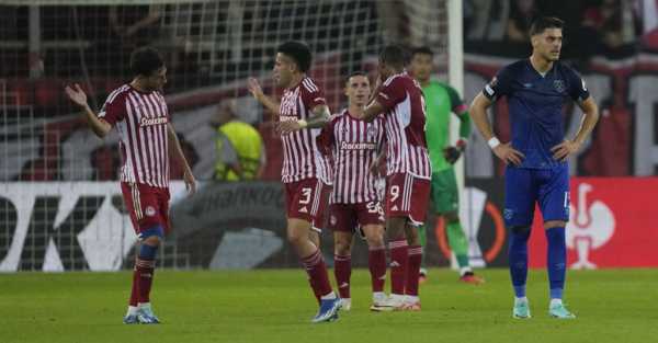 West Ham suffer first European loss in 18 matches at hands of Olympiacos