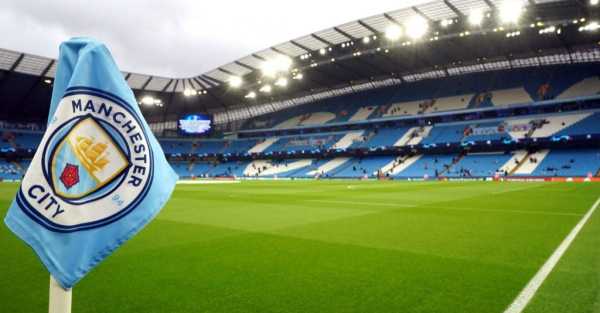 Manchester City acknowledge risk of charges after posting record £712m revenue