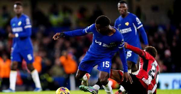 Chelsea recover from slow start to ease past Sheffield United