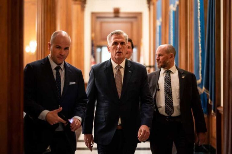 Kevin McCarthy and the exodus from Congress, briefly explained