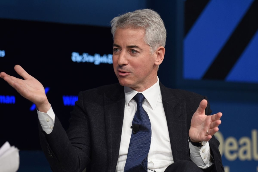 Billionaire investor Bill Ackman speaks at the New York Times DealBook Conference in 2016.