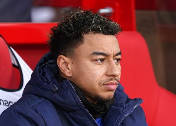 Jesse Lingard: Ex-Manchester United forward sacks his agents in attempt to find a new club as soon as possible