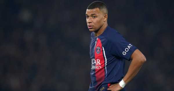 Kylian Mbappe tells Paris St Germain he will leave the club in the summer