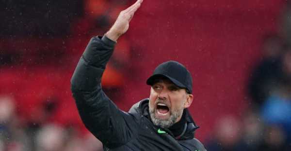 Jurgen Klopp convinced Liverpool should have had second penalty in Man City draw