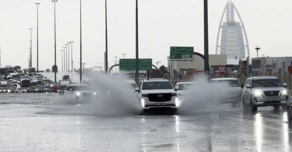 Heavy rains lash UAE as death toll in Oman flooding rises to 18