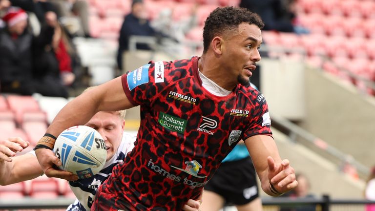 Umyla Hanley: Leigh Leopards winger makes mark ahead of Super League derby reunion with Wigan Warriors