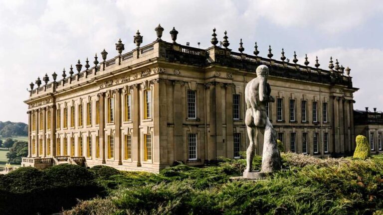The History of Chatsworth House as a Family Home
