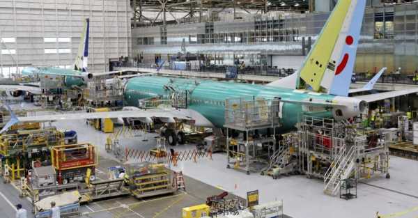 Boeing names new chief as it posts £1bn-plus loss in second quarter