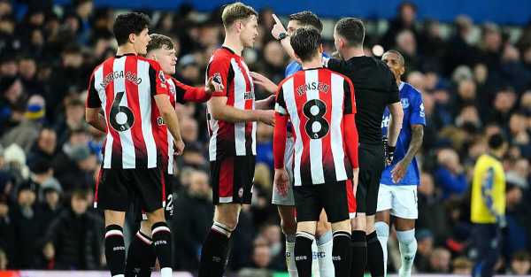 Everton fail to break down Brentford after Christian Norgaard dismissal in draw