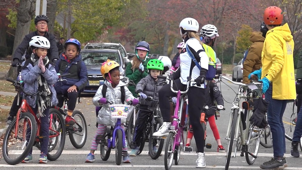 Video ‘Bike Buses’ grow in popularity, provide new way for kids to get to school