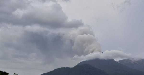 At least 10 dead as volcanic eruption burns houses in Indonesia