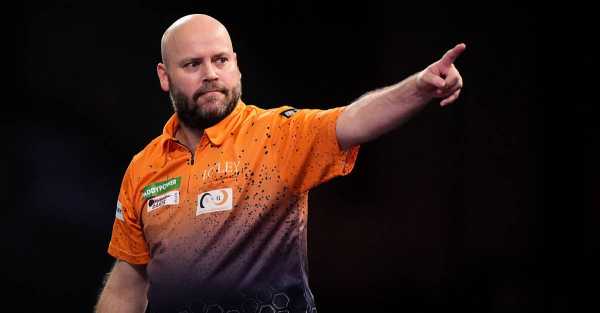 Merry Kistmas for Christian as he lands World Championship nine-darter