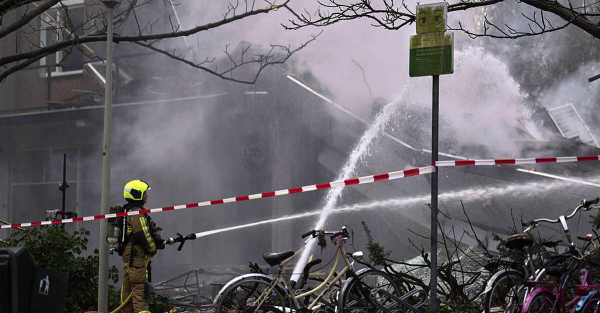 Explosion causes injuries and damages apartments in The Hague