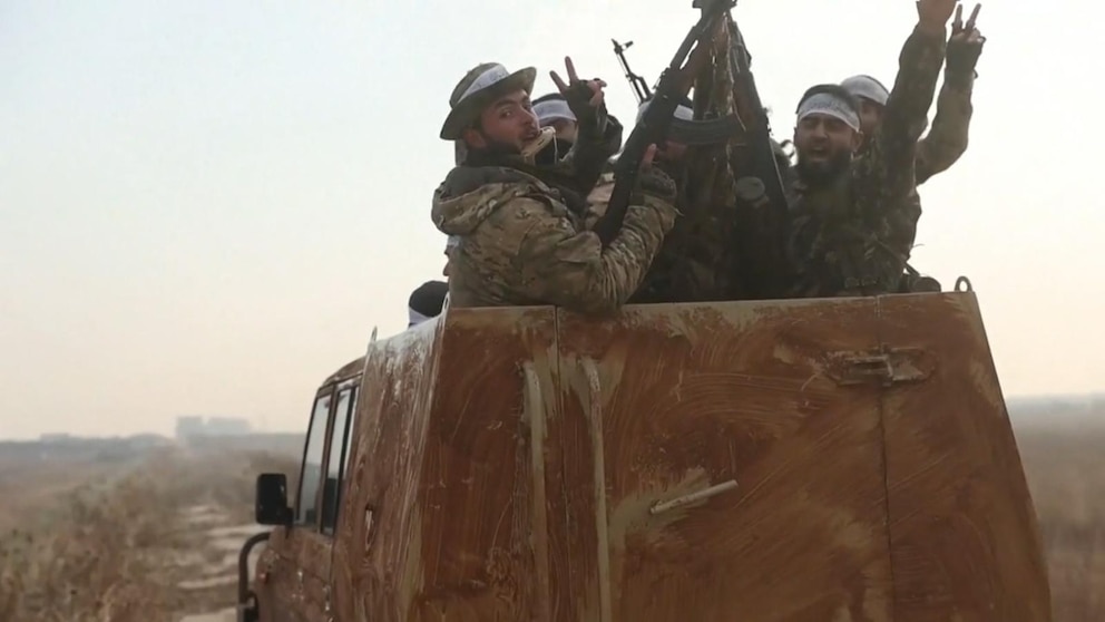 Video Syrian military launches counterattacks to halt insurgents’ surprise advance