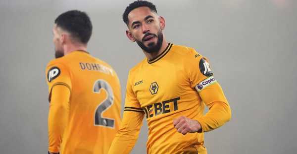 Vitor Pereira leads Wolves’ resurgence as Man Utd continue to struggle