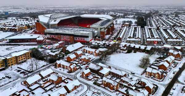 Liverpool-Man Utd goes ahead at Anfield after safety meetings due to heavy snow