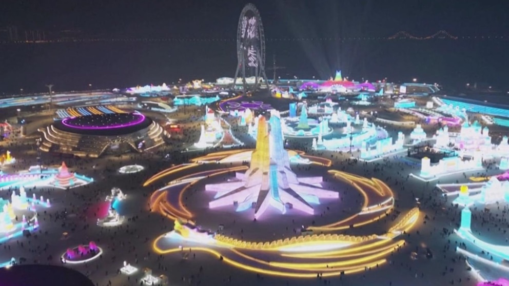 Video Chinese city unveils magical ice and snow festival