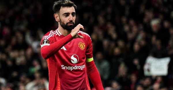 Bruno Fernandes scores winner as Manchester United beat Rangers