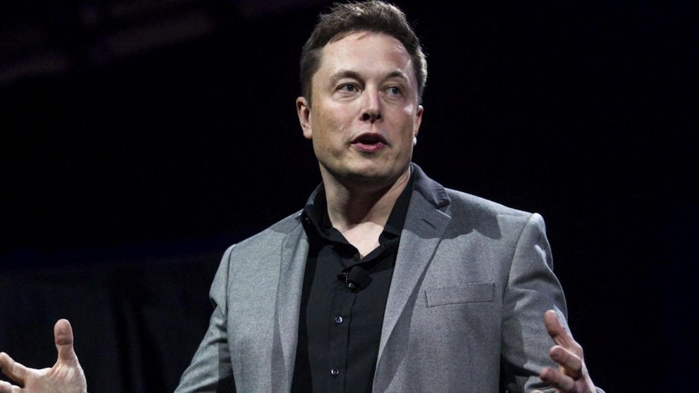 Video SEC sues Elon Musk over Twitter acquisition