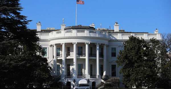 Gunman shot dead by US Secret Service near White House, authorities say