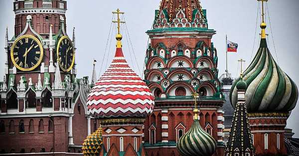 Russia expels British diplomats over spying allegations