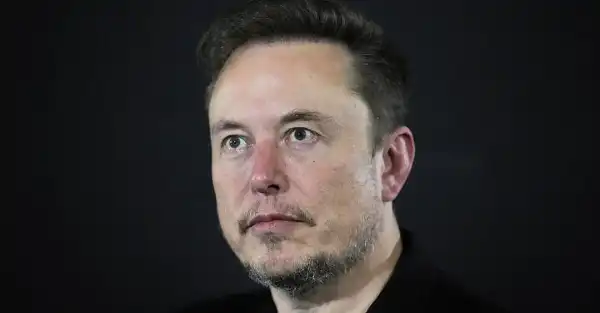 Tesla Denies Reports It Turned to Recruiters for Help Replacing Elon Musk