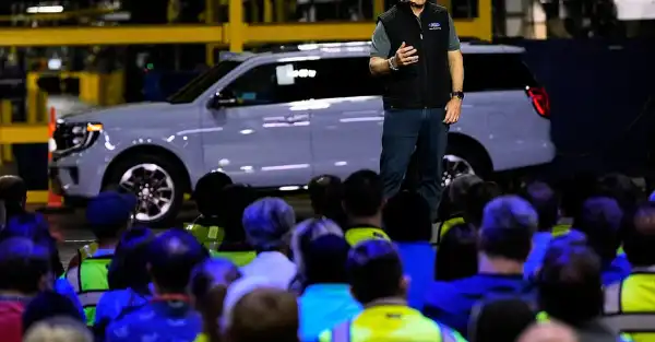 Ford withdraws forecast as it expects tariffs to cost $1.5 billion this year