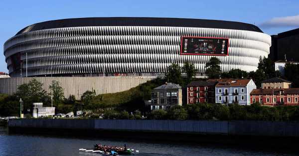 Tottenham and Manchester United fans brawl ahead of Europa League final