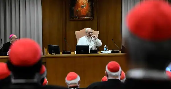 Leo XIV lays out the papacy's vision, calls AI a challenge to humanity