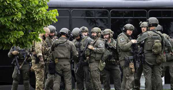 US politician and husband killed in 'targeted' attacks on two Democrats