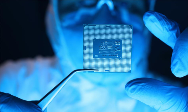 AI and Cloud Drive Semiconductor Boom: Industry Set for Two Years of Growth