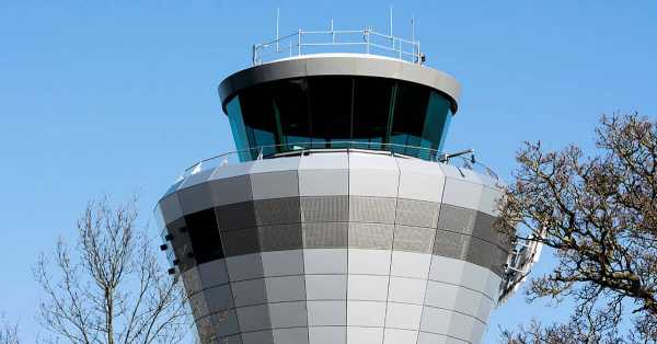 Airlines are scrambling to get back on track after a UK air traffic control outage affected flights to Dublin