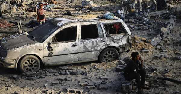 Dozens of Palestinians killed by Israeli fire in protracted war