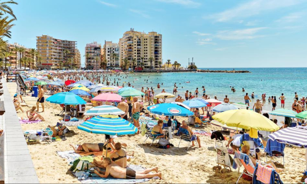 Spain beat Italy. These are the destinations Poles are searching for on Google.