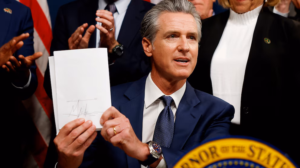 California legislature passes congressional map bills, escalating redistricting faceoff with Texas