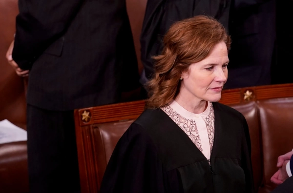 The Supreme Court hands down incomprehensible gobbledygook about federal grants