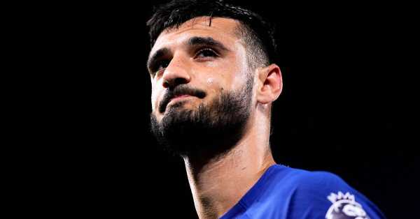Burnley in advanced talks to sign Chelsea striker Armando Broja