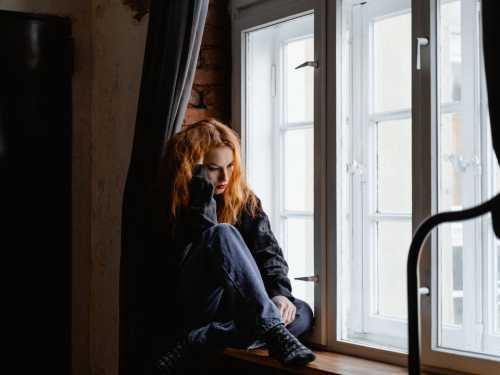 The main reasons why a woman doesn't have girlfriends and what it says