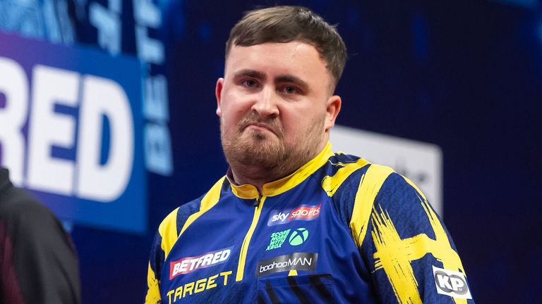 Luke Littler advances to the Australian Darts Masters with victory in the decider against Haupai Pooh.